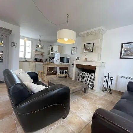 Charmante Maison A Saint-martin-de-re, 2 Chambres, Jardin, Proche Port Et Plage, Parking Privatif - Fr-1-246c-26 *