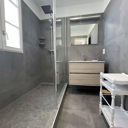 Dom wakacyjny Charmante Maison A Saint-martin-de-re, 2 Chambres, Jardin, Proche Port Et Plage, Parking Privatif - Fr-1-246c-26 *